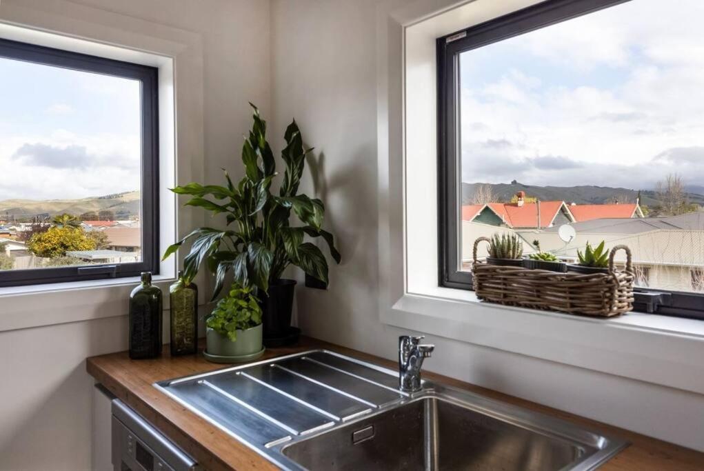Apartment 2 - Haddin Court - Stunning Executive Blenheim Extérieur photo