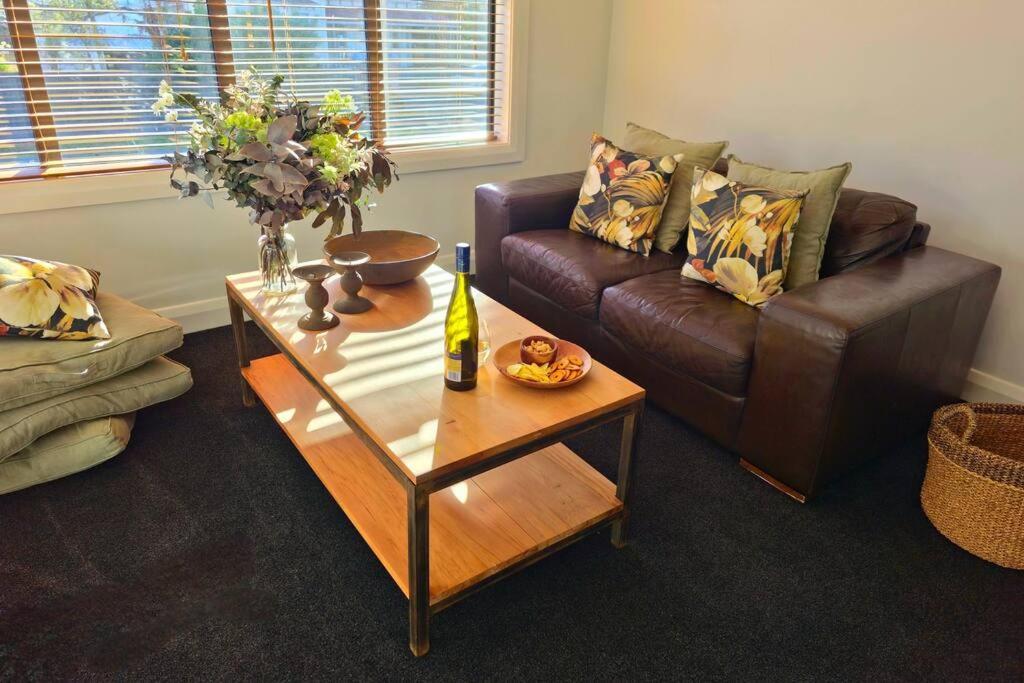 Apartment 2 - Haddin Court - Stunning Executive Blenheim Extérieur photo
