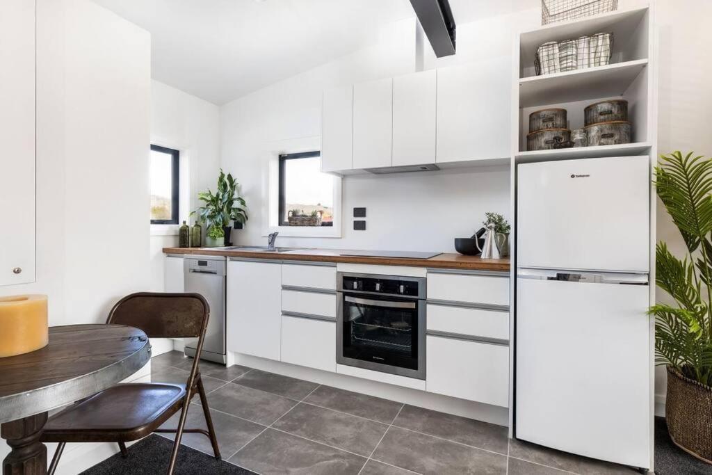 Apartment 2 - Haddin Court - Stunning Executive Blenheim Extérieur photo